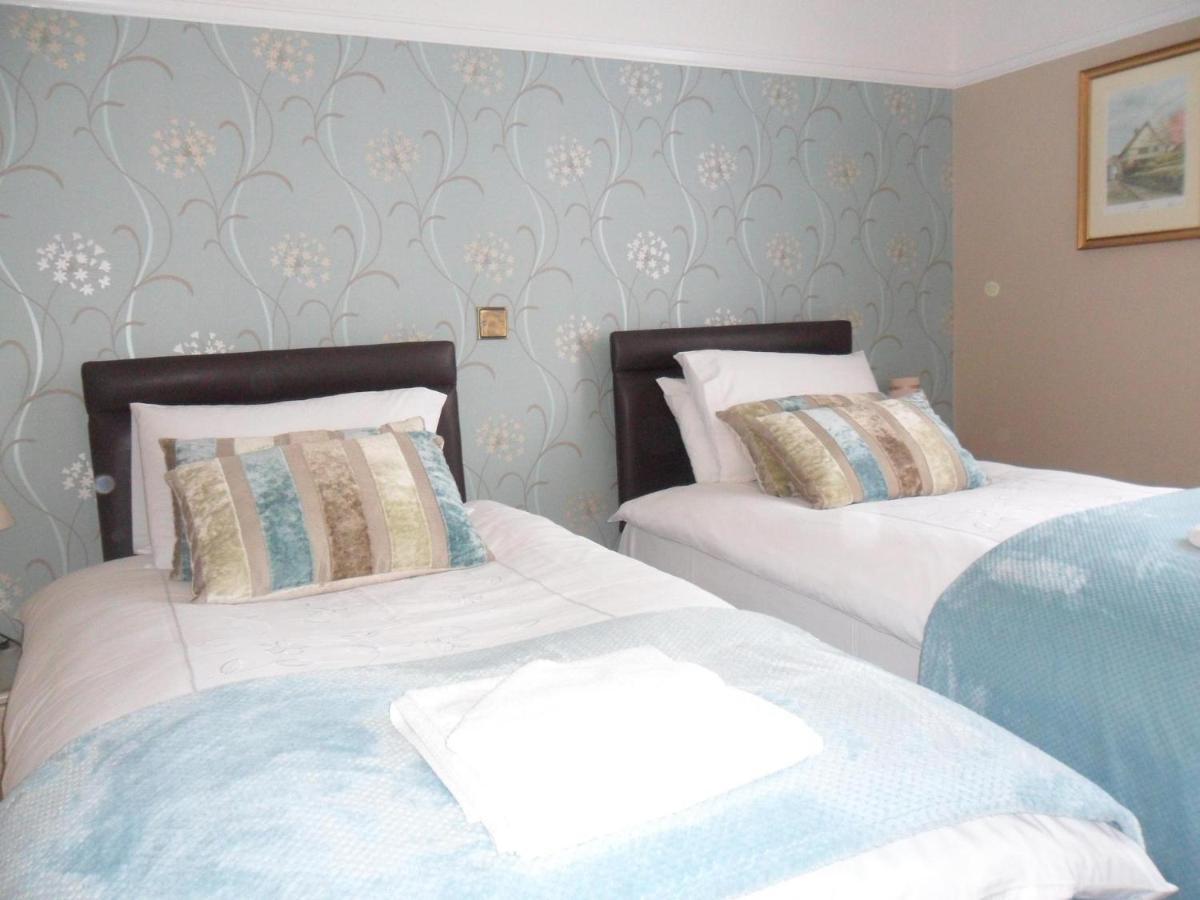 Cleave Court Guest house Llandudno
